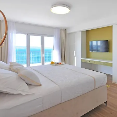 With Sea View And Pool * Omiš